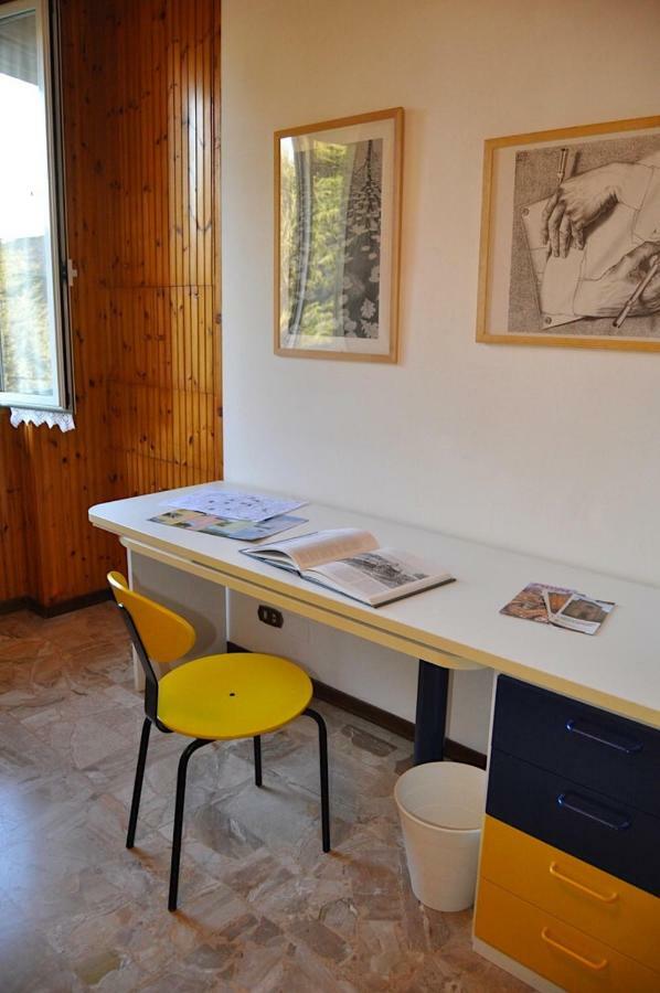 La Casa Di Sarita Lägenhet Pavia Exteriör bild