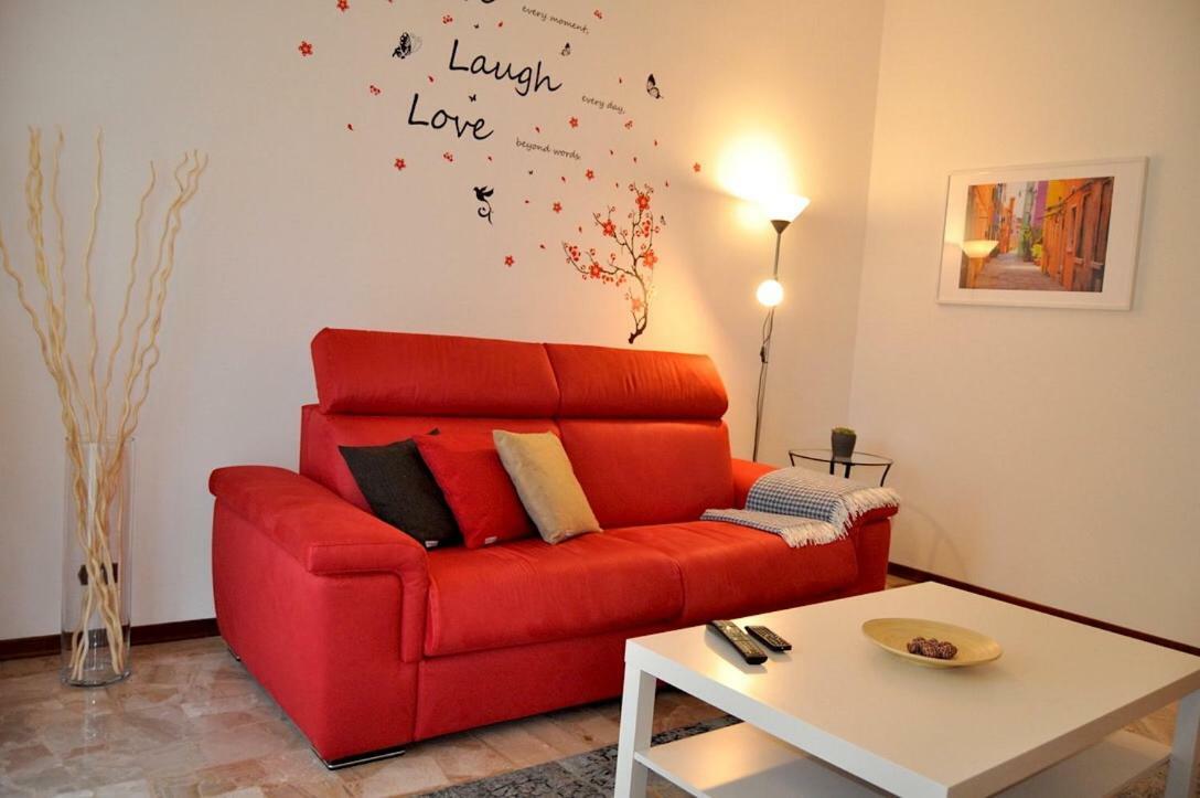 La Casa Di Sarita Lägenhet Pavia Exteriör bild